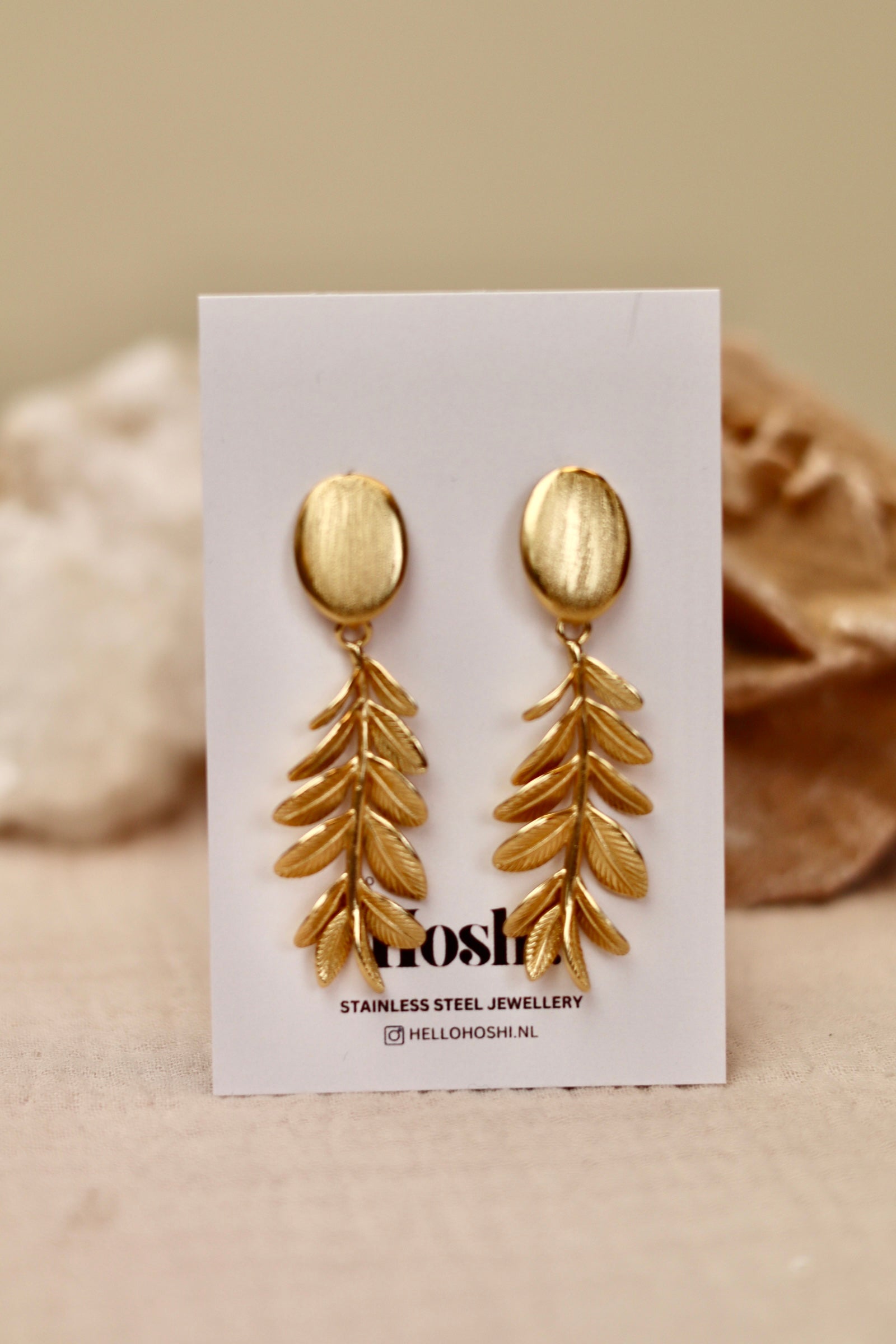 Earrings - Golden flowers