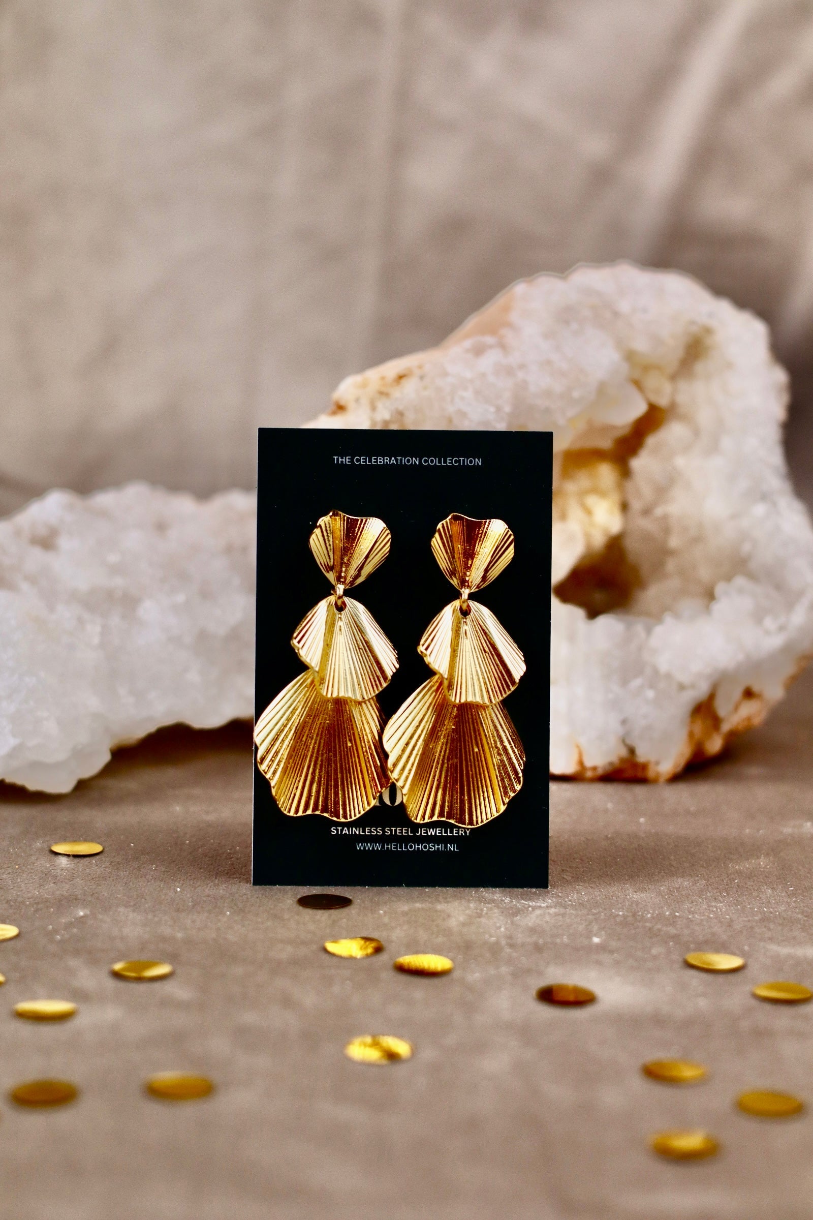 Earrings - The golden edit