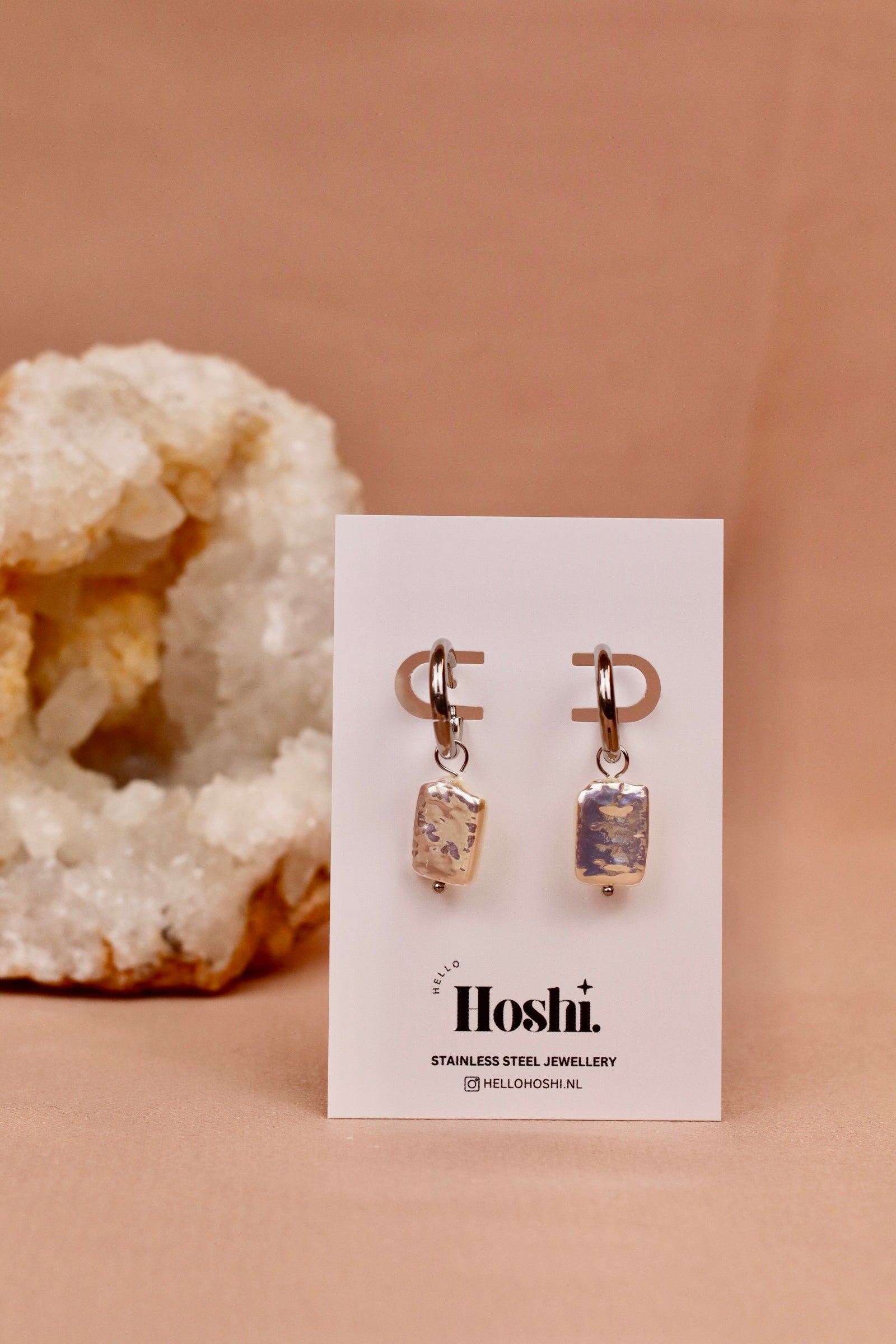 Earrings - Pearl universe