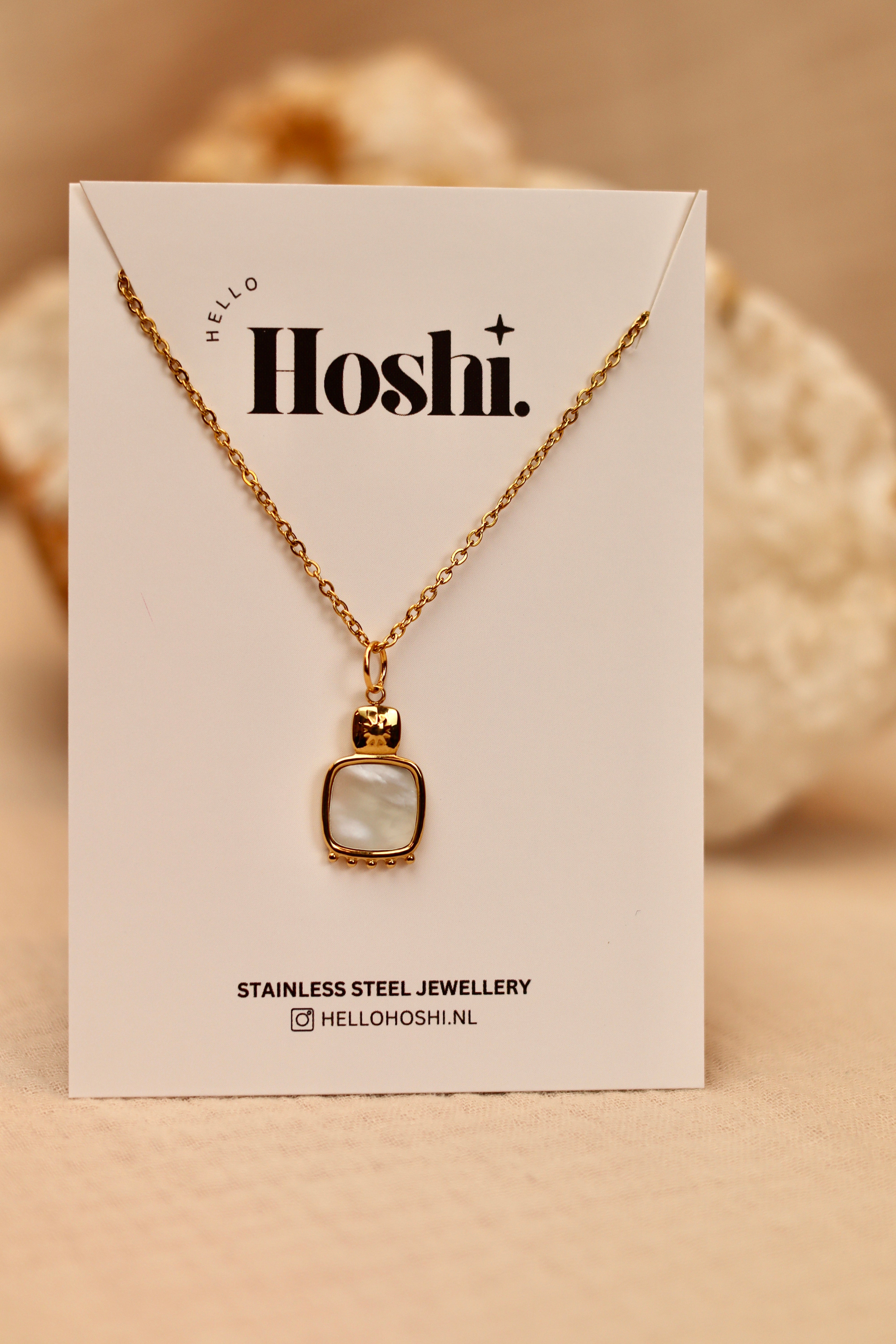 Necklace - Cosmic pearl