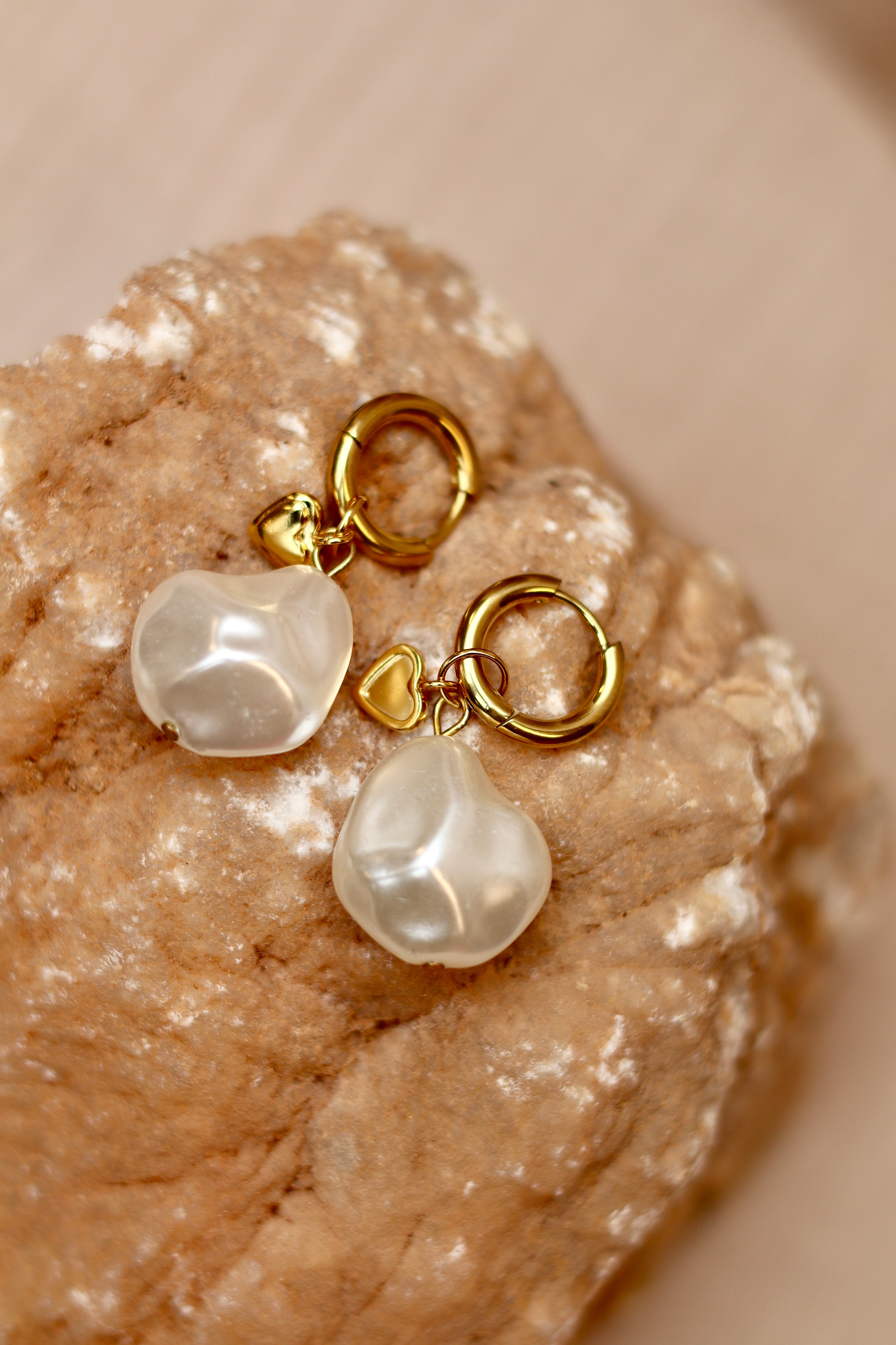 Earrings - Pearl bloom-zoom-2